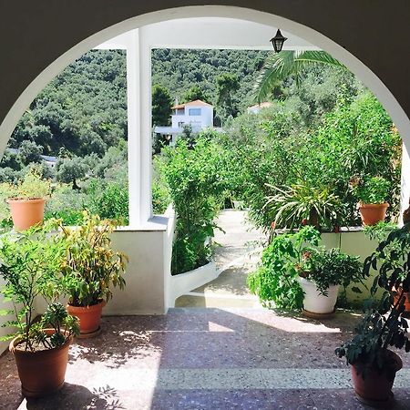 Villa Meroulas Megali Ammos  Bagian luar foto
